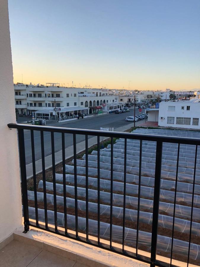Appartamento Adalena Court Paralimni Esterno foto