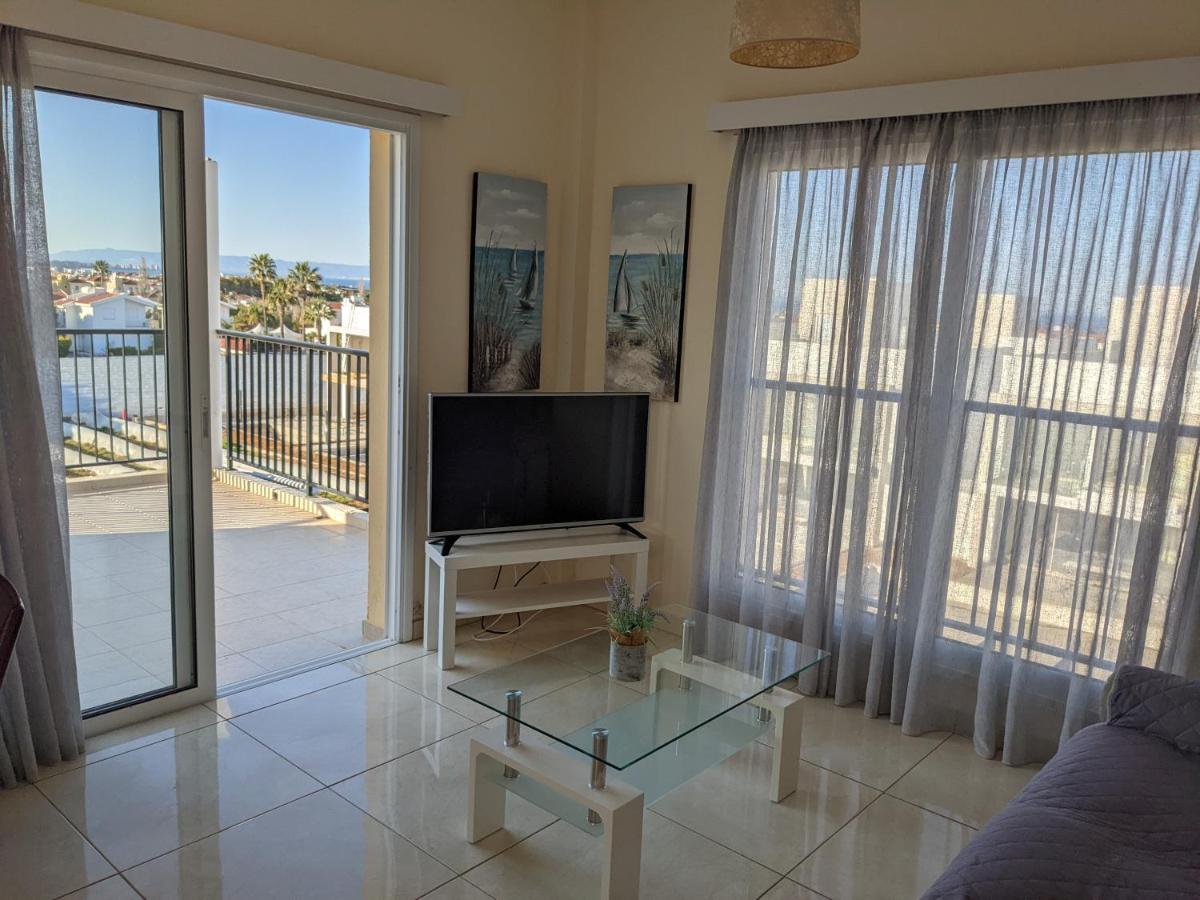 Appartamento Adalena Court Paralimni Esterno foto
